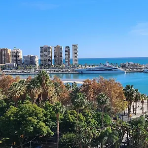  Apartment Penthouse With Solarium In The Center Of Malaga-atico Con Solarium En El Centro De Spanien